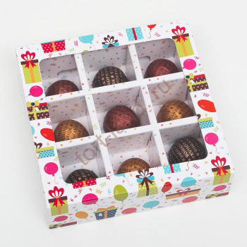 Коробка картонная с обечайкой под 9 конфет, "Праздник", 13,7 х 13,7 х 3,5 см – «Тортленд»