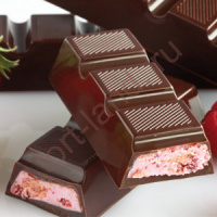 Паста шоколадная ДЕЛИКРИСП красные ягоды (ведро 5 кг.)